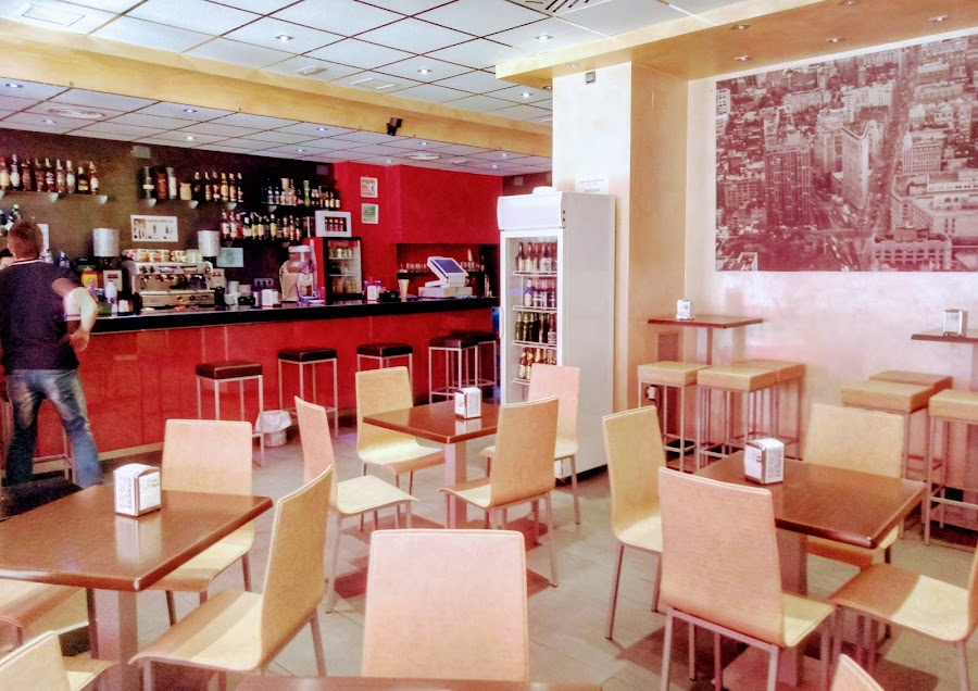 Madison Lounge Café