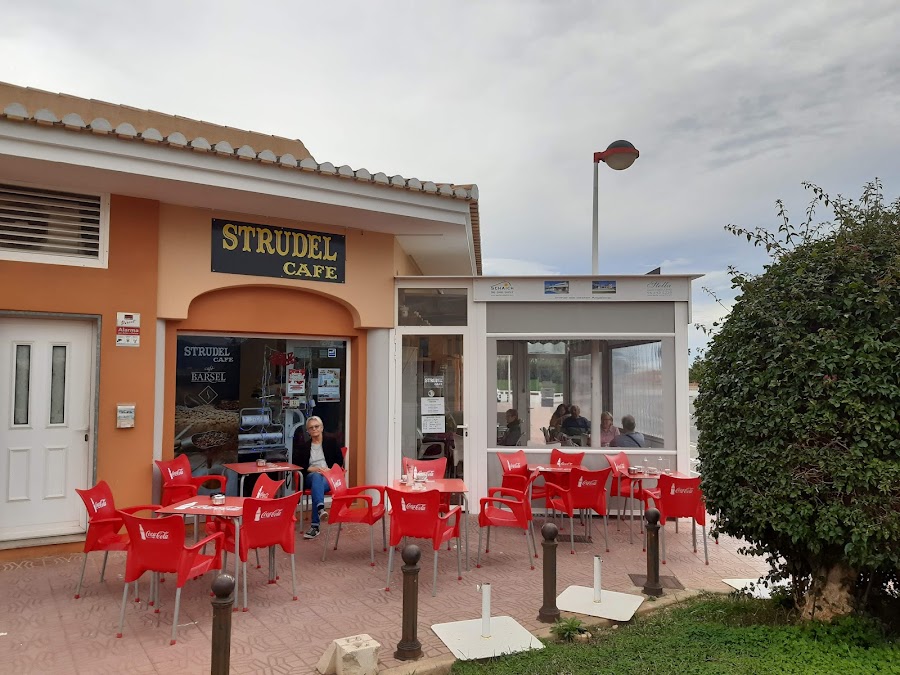 Strudel Cafe