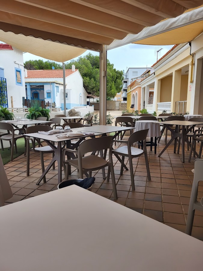Almadrava Bar