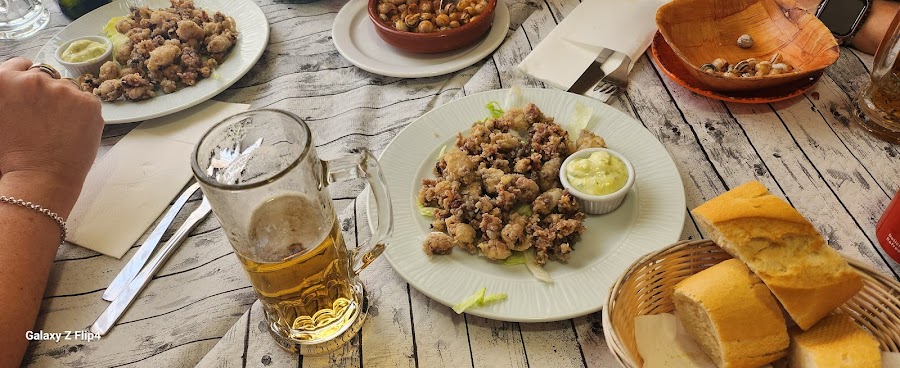 Bar Chito's