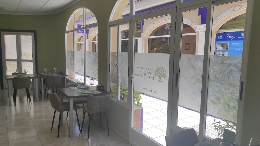 Bar & Kitchen El Olivo