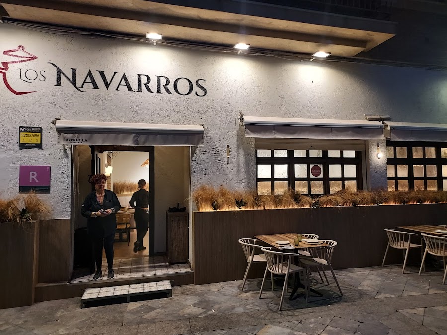 Los Navarros