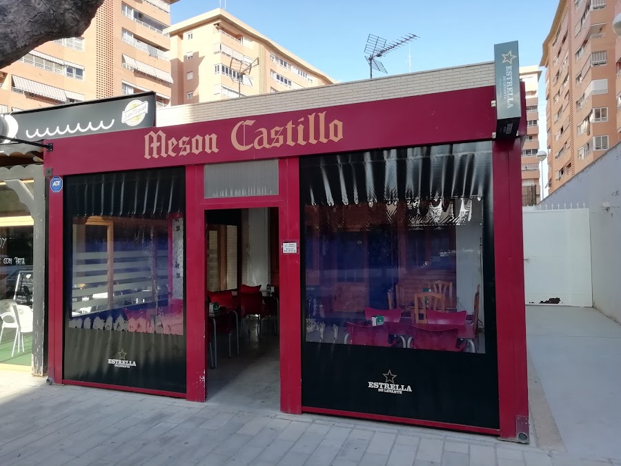 Mesón Castillo.