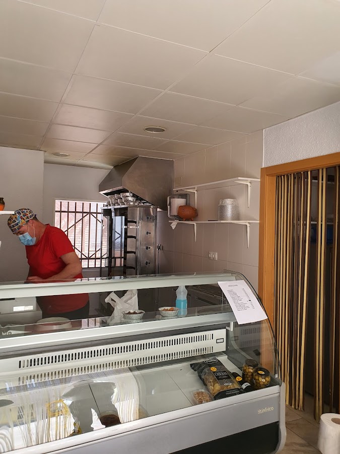 Pollastres Rostits La Cantereria