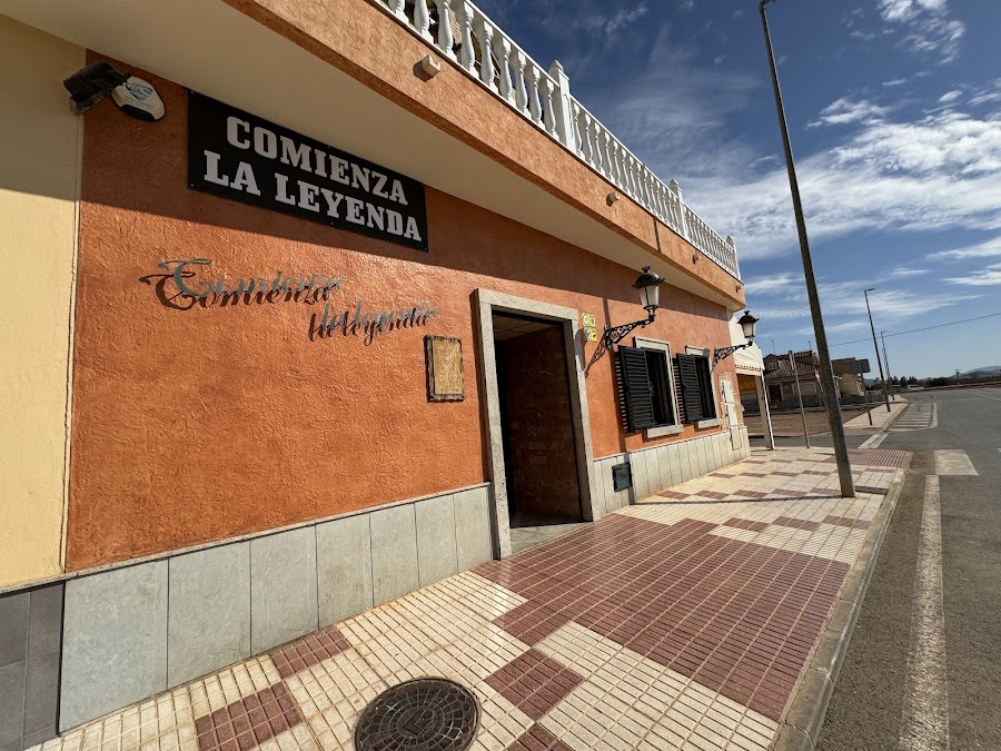 Restaurante-cafetería Comienza la Leyenda