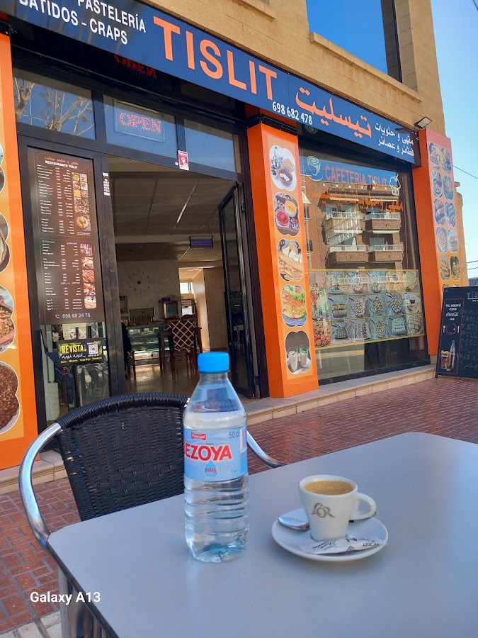 Restaurante pasteleria Tislit