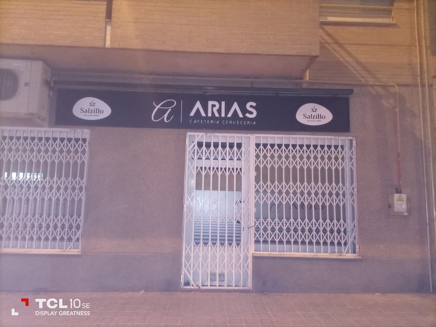 Taperia cervecería Arias